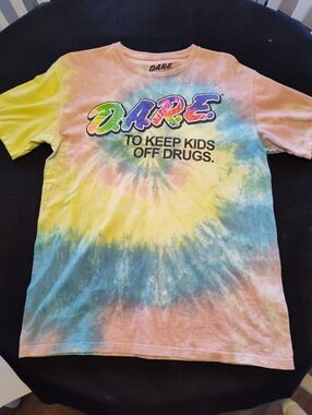 Men's Dare T Shirt Size Large Used Good Condition Size Large